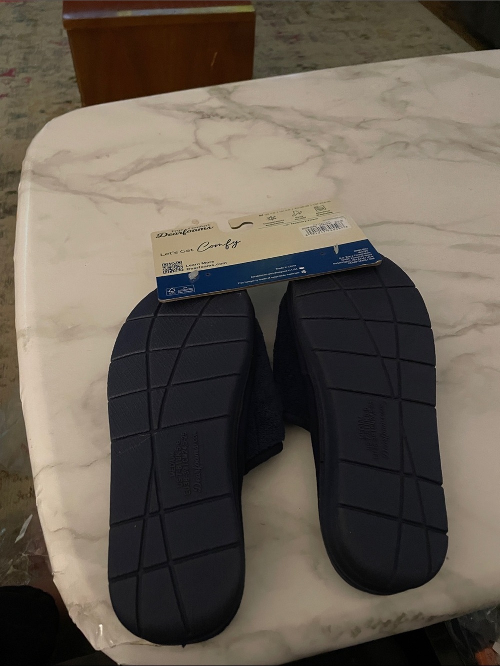 Slippers - Picture 2 of 3